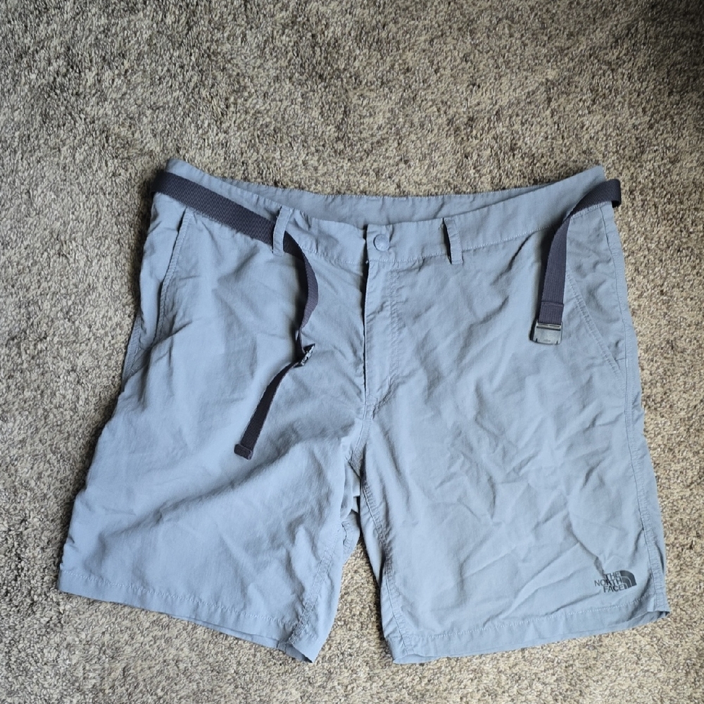 The North Face Men's Light Gray Athletic Shorts